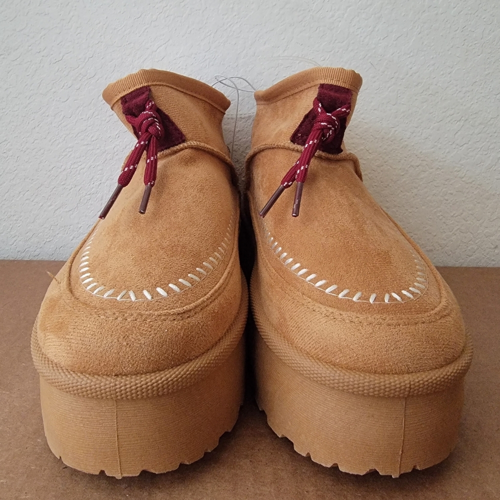 MUDD platform ankle boots booties sherpa flatform NWOB cognac faux suede
